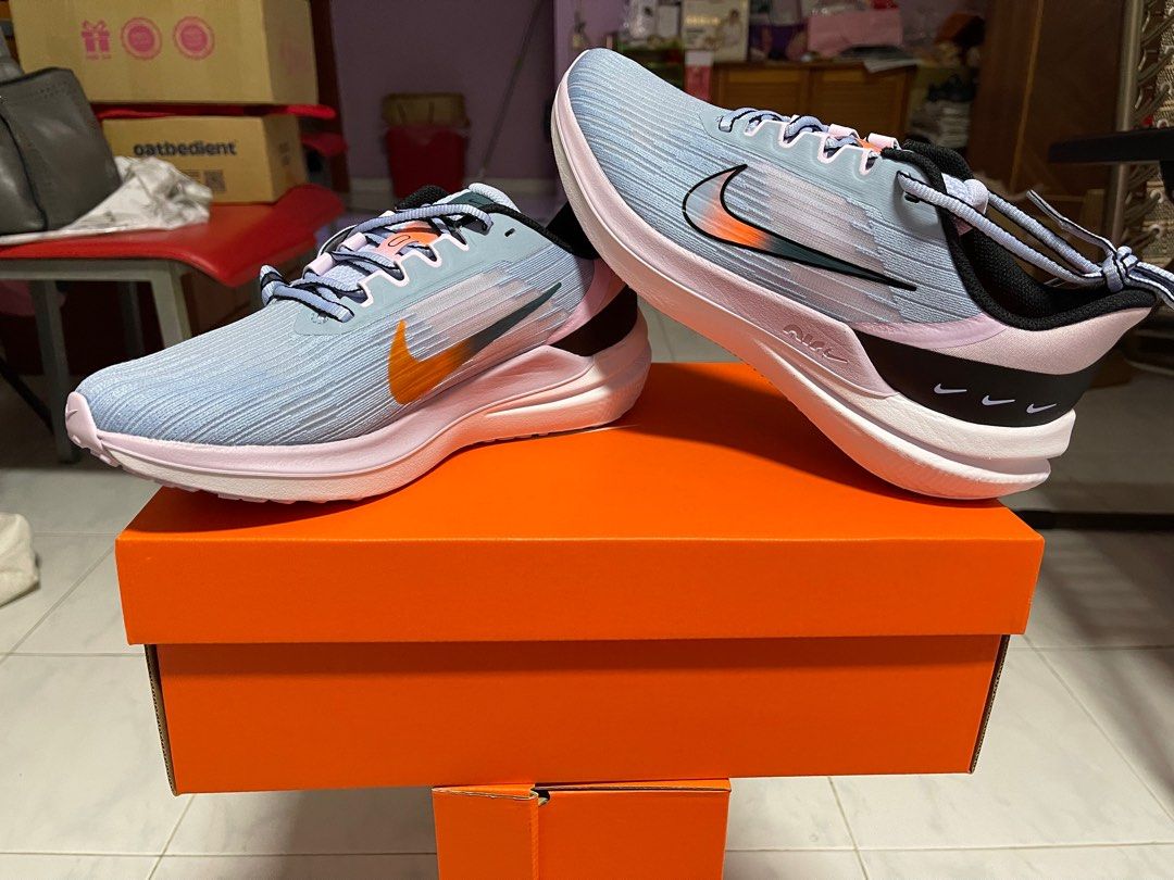 Nike Air Winflo 9, Women's Fashion, Footwear, Sneakers on Carousell