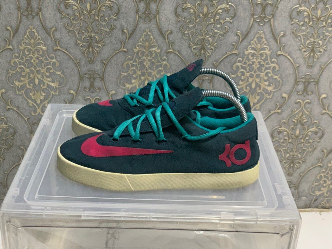 Nike KD Men's Footwear, Sneakers on Carousell