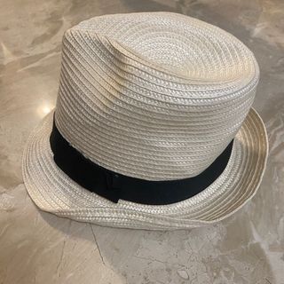 Off white beach hat