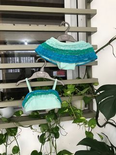 SALE!  Old navy 3T swimsuit