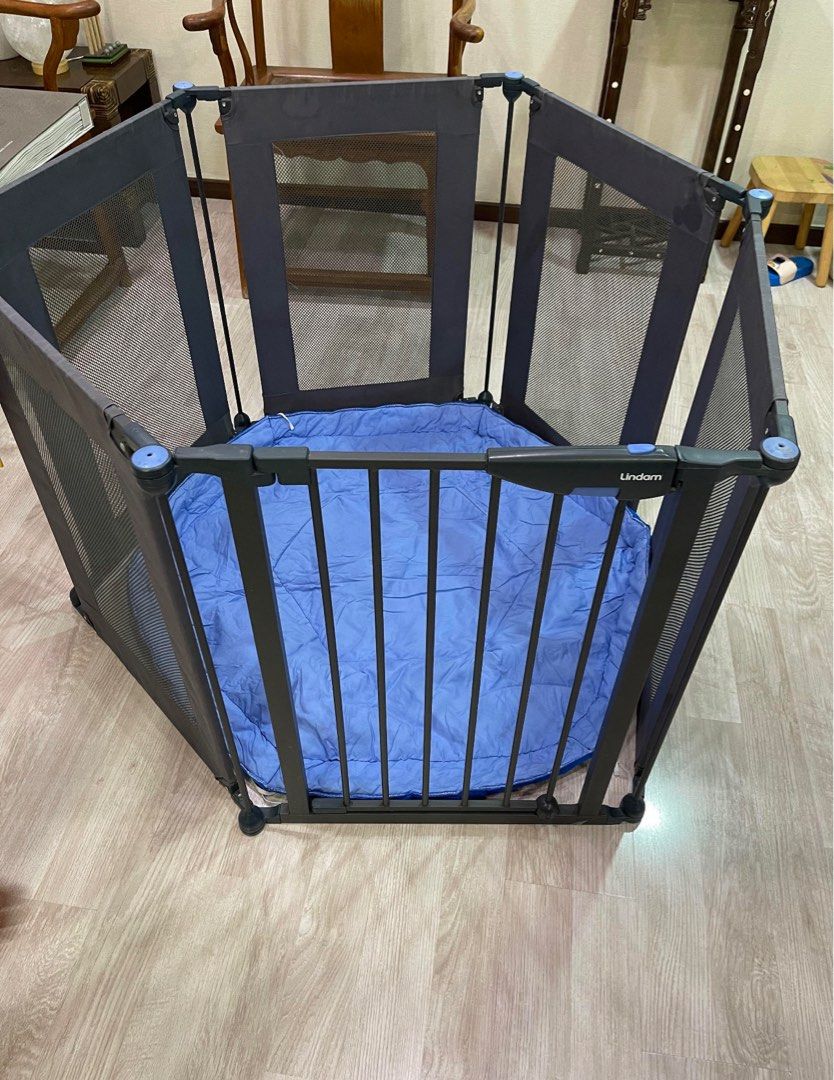 Lindam top fabric playpen