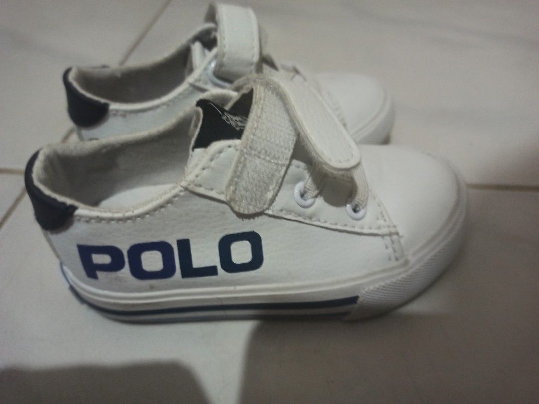 polo sports shoes (Category: Babies & Kids Fashion) located in Marikina City. Submitted by ratbulaga (Listing ID 1203269801, Image 3). Description: for sale polo sports shoes P1,000 original from US no box 1-1.5 yrs old unisex used once size 5us, 4.5uk, 21eur, 14cm white with blue branding 9/10 condition meetup or lalamove. marikina area near lrt marikina station 0 9 3 6 4 9 2 7 5 7 0.