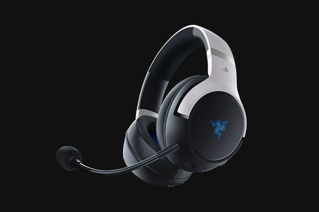 Razer Kaira Pro HyperSpeed - Wireless Multi-Platform Gaming Headset ...