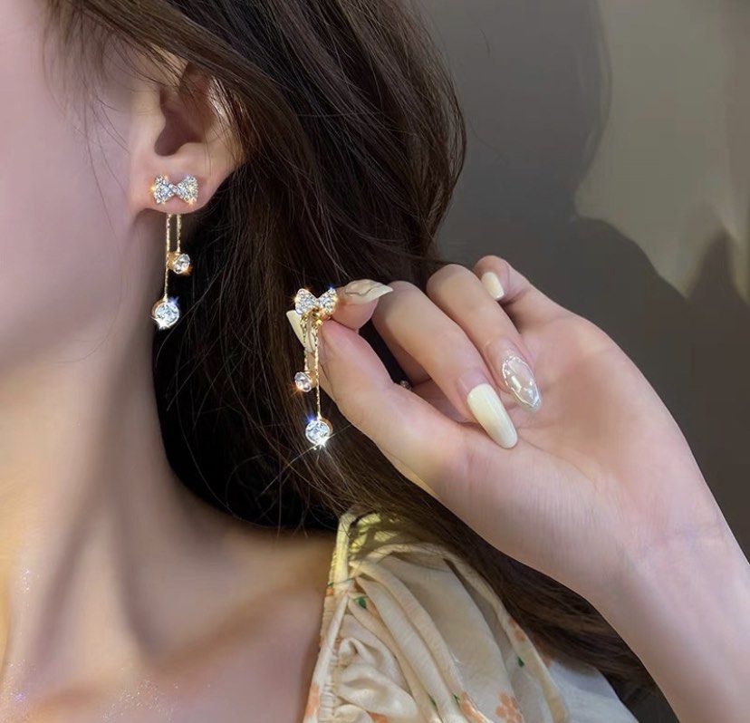 Rhinestone Bowknot One Two Wear Simple Fashionable Elegant Earrings