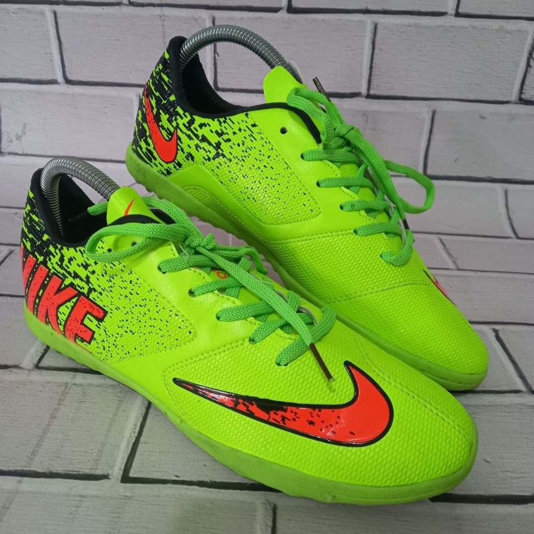 Sepatu futsal nike sale hypervenom phelon ic