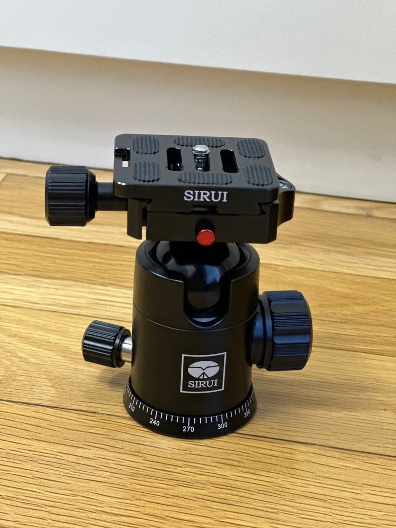 Sirui Tripod and Ball head, Photography, Photography Accessories