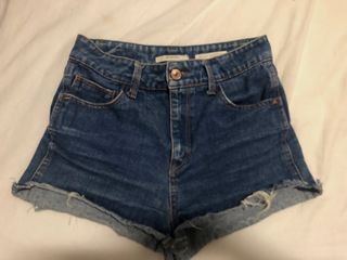 (Category: ) located in . Submitted by avved (Listing ID 1203228753, Image 1). Description: .