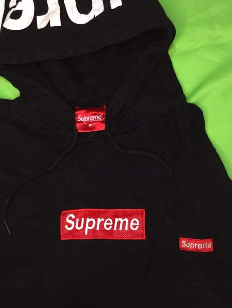 SUPREME HOODIE Women s Fashion Tops Shirts on Carousell