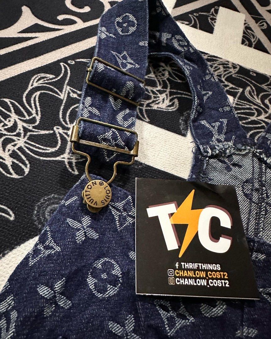 Supreme Louis Vuitton bib, Women's Fashion, Activewear on Carousell