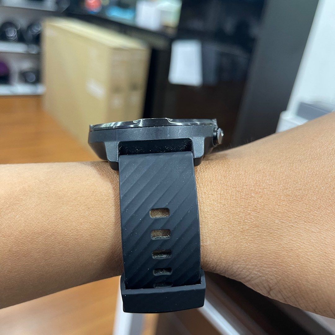 Suunto 7 sapphire top
