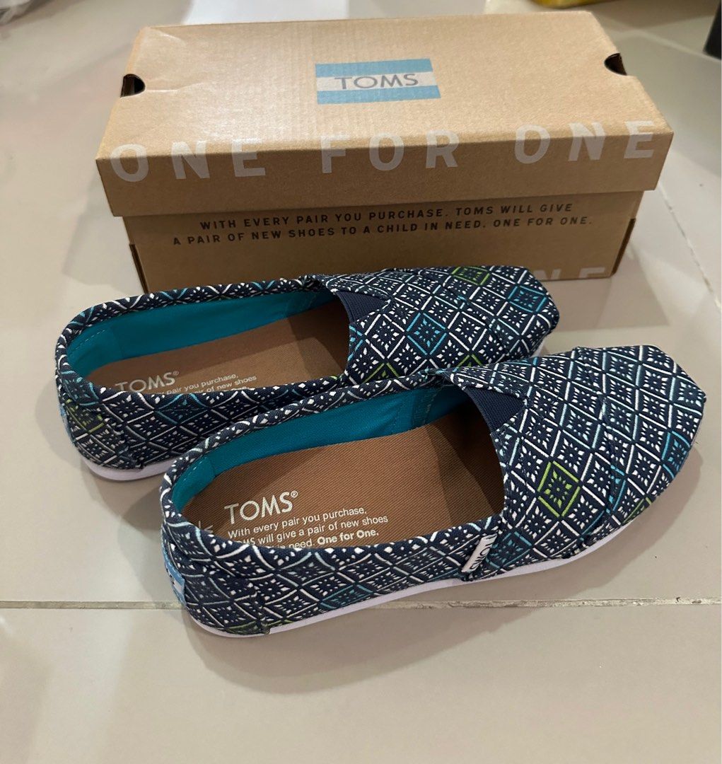 Toms shipping discount