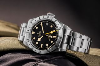 (Category: ) located in . Submitted by watchhoarder (Listing ID 1203142733, Image 1). Description: .