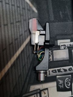 Turntable Headshell with Cartridge