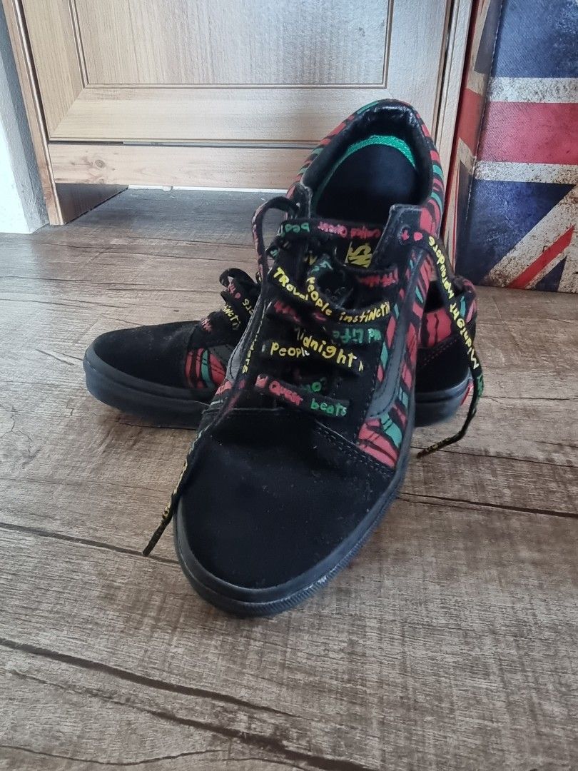 Vans old skool tribe called quest hot sale