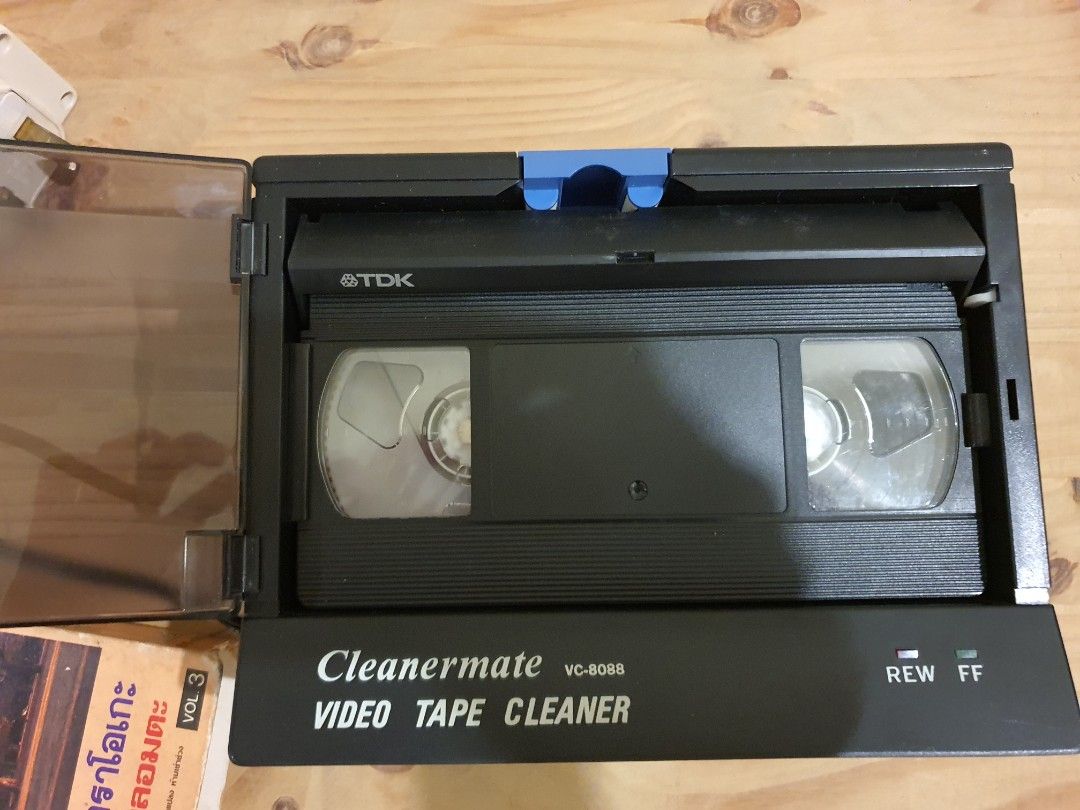 VHS tape cleaner + cleaning tapes+ 5 VHS tapes, Hobbies & Toys