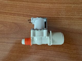 (Category: ) located in . Submitted by DKR1985 (Listing ID 1203178182, Image 1). Description: .