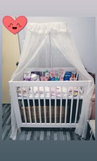 Wooden Crib Babyletto with FREE PRINCESS MOSQUITO NET