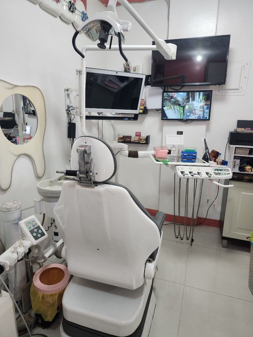 Yoshida exceed PX dental chair, Health & Nutrition, Medical Supplies