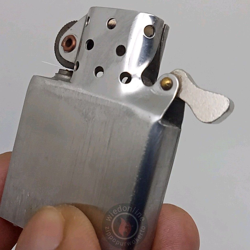 Zippo STEELCASE 1951 A, Barang Yang Dicari di Carousell