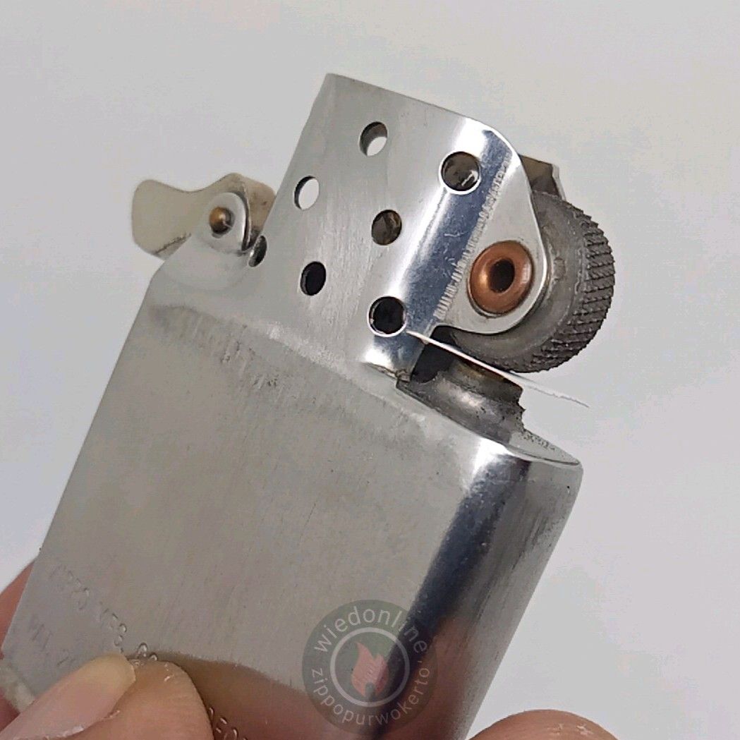 Zippo STEELCASE 1951 A, Barang Yang Dicari di Carousell