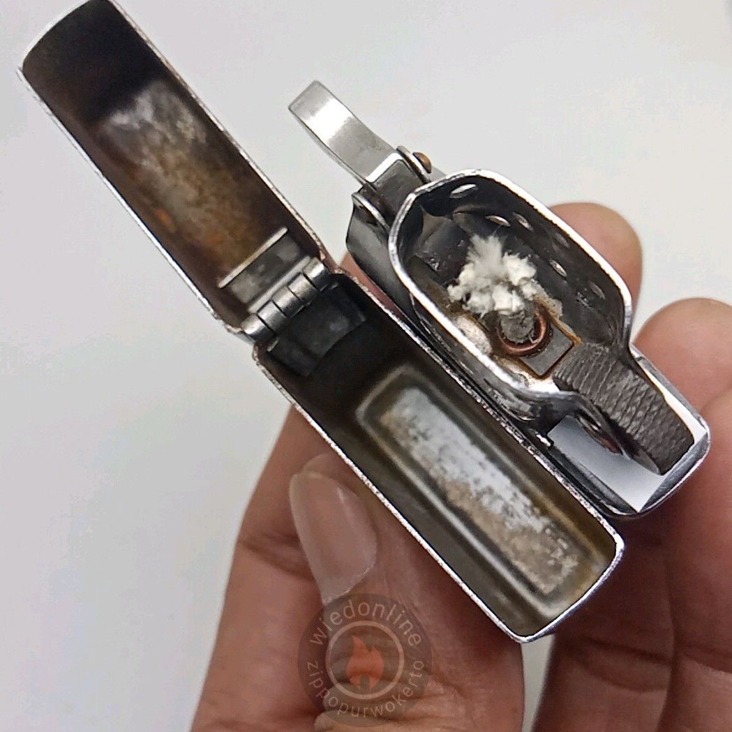 Zippo STEELCASE 1953 C, Barang Yang Dicari di Carousell