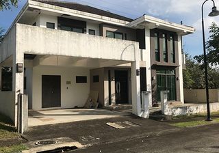 05650-B-343 (House &lot for sale in South Forbes Bali Mansions at Silang Cavite