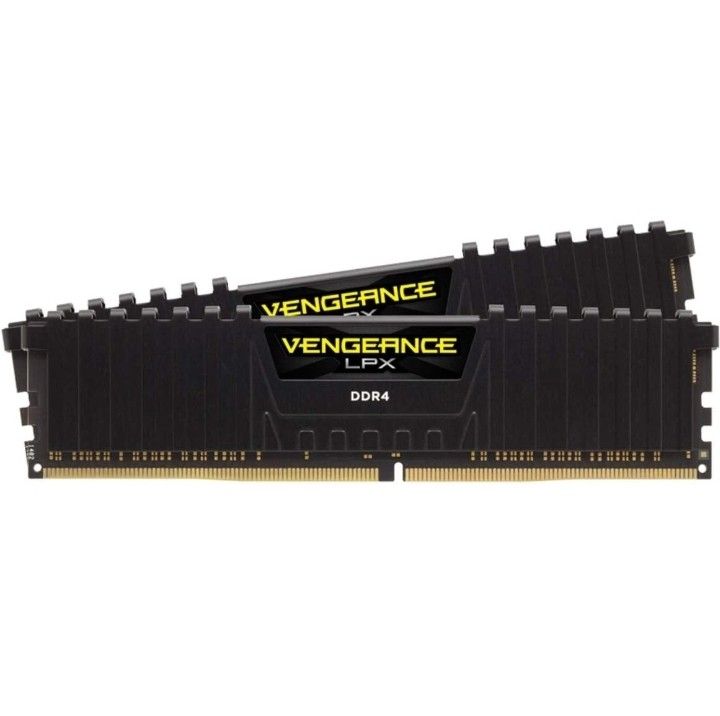 32GB 3200mhz Corsair Venengence DDR4 Ram Stick Computers Tech