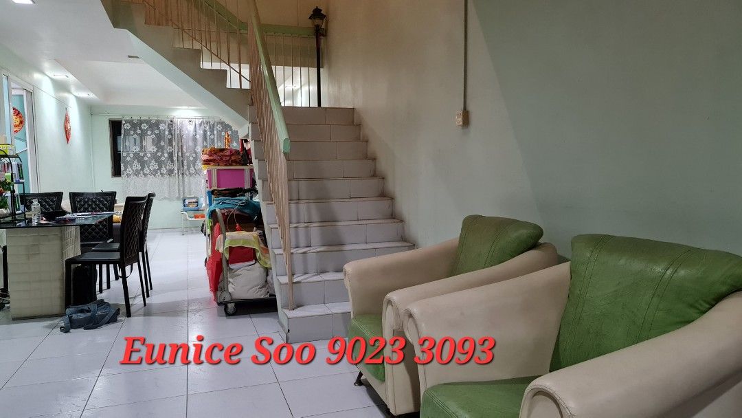 EM 788D Woodlands Crescent, Property, For Sale, HDB on Carousell