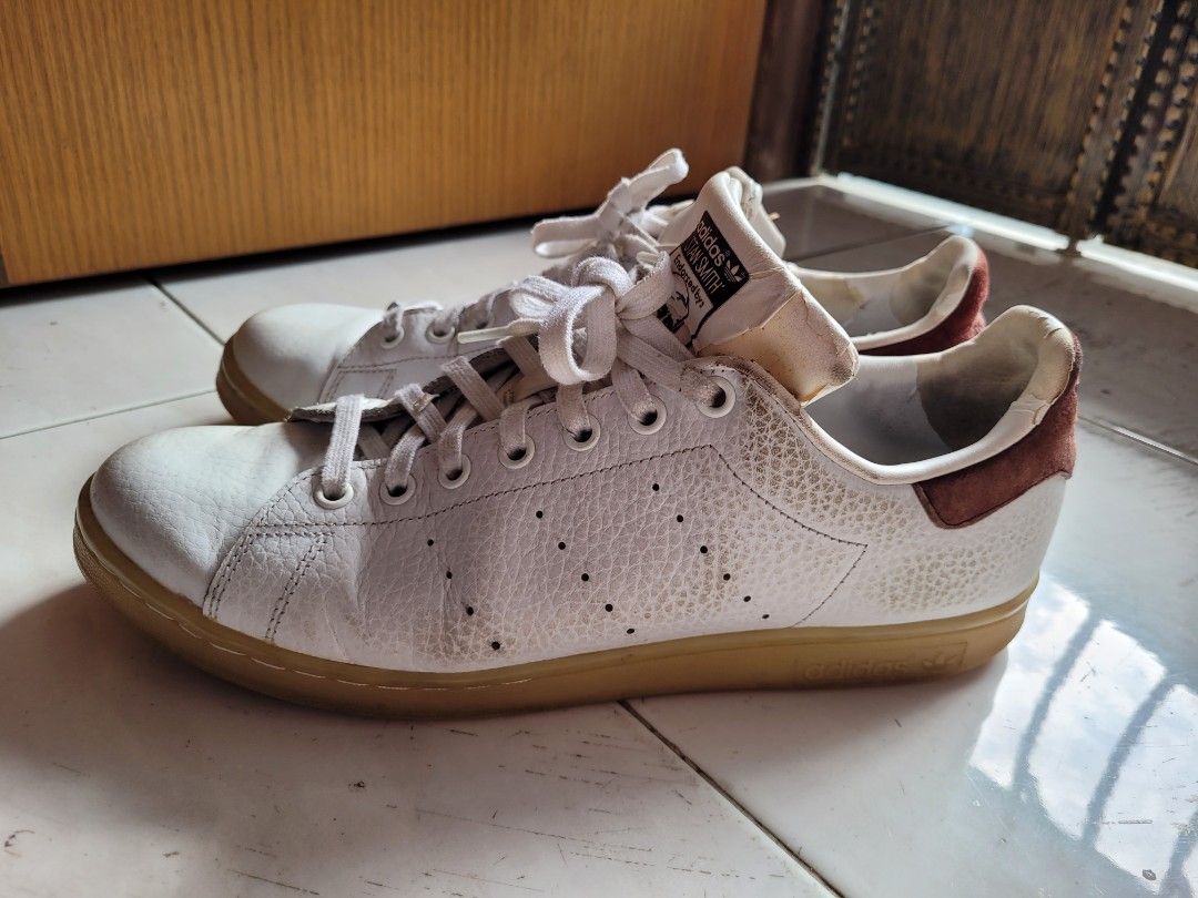 Adidas Stan Smith Gum Sole (preloved - authentic), Men's Fashion, Footwear, on Carousell