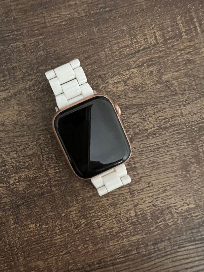 Watch 4 cellular outlet