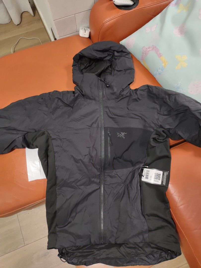 Arcteryx leaf atom LT hoody Gen 2, 名牌, 服裝- Carousell