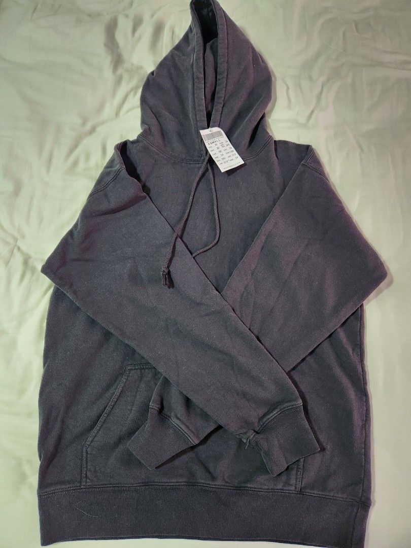 BRANDY MELVILLE Black Cropped Zip-up Sweatshirt One - Depop