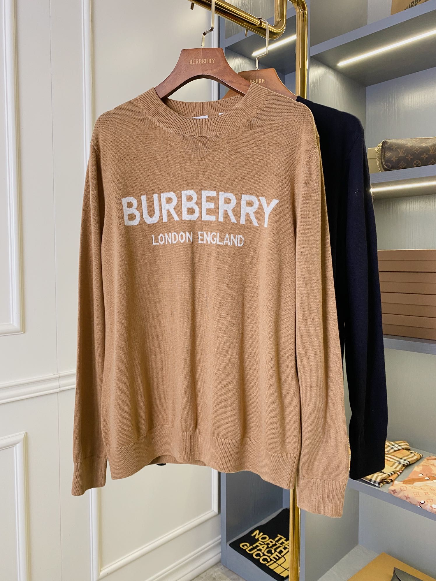 Burberry knit sweater deals