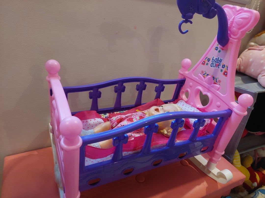 Baby alive bed and doll, Hobbies & Toys, Toys & Games on Carousell