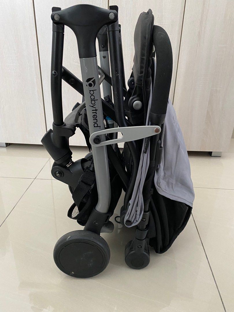 Tri fold 2025 mini stroller