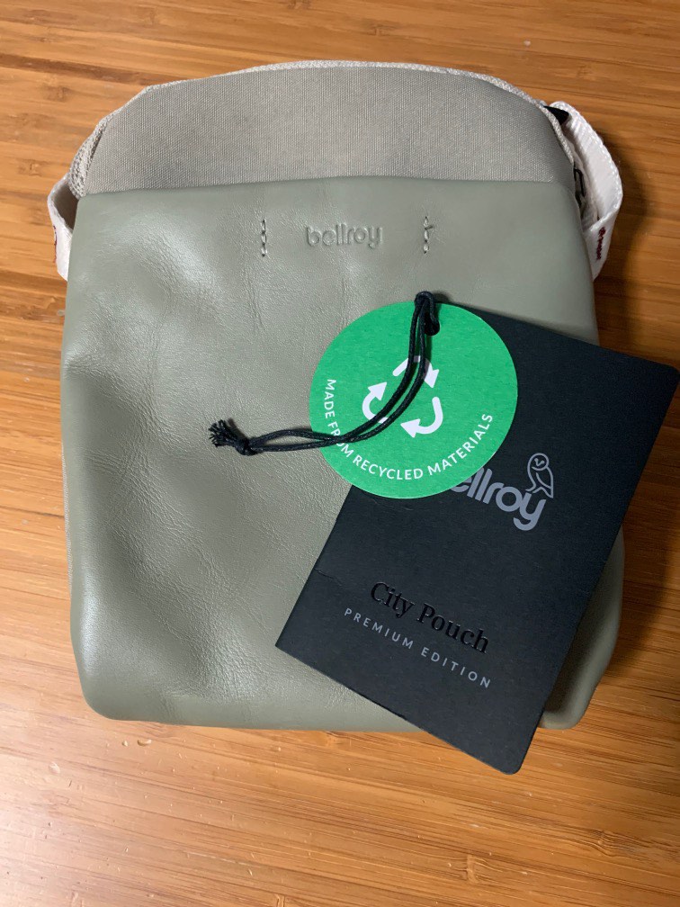 Bellroy City Pouch (crossbodytas, e-reader of kleine tablet, portemonnee, zonnebril, mobiele telefoon) - MelbourneBlack Bellroy City Pouch (crossbodytas, e-reader of kleine tablet, portemonnee, zonnebril, mobiele telefoon) - MelbourneBlack