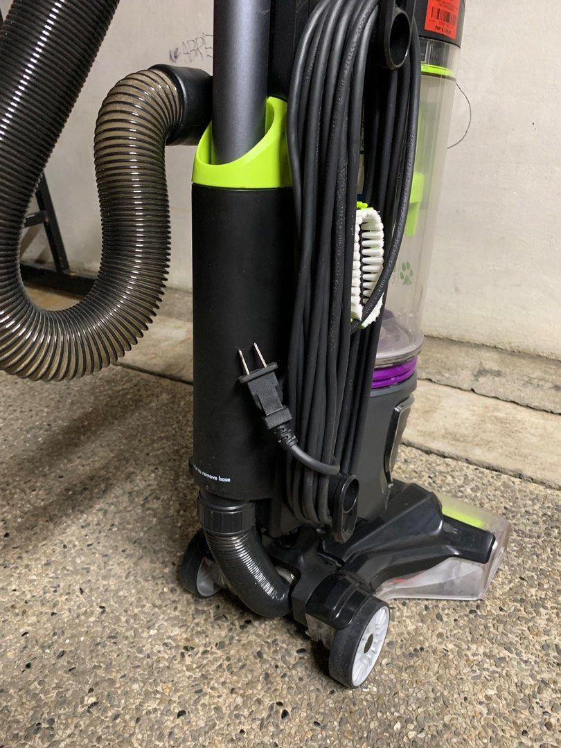 Bissell brand USA Upright Home Vacuum Cleaner 120volts, Furniture