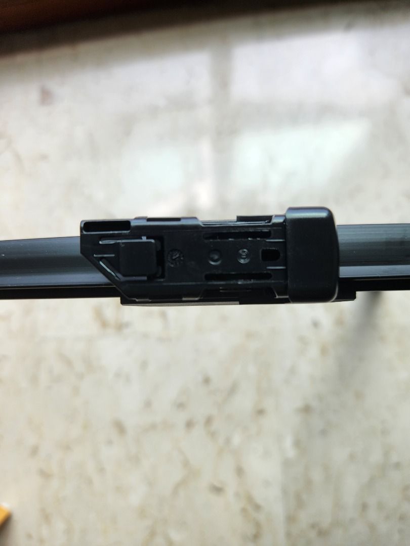 Bosch AEROTWIN A979S Wiper, Car Accessories, Accessories on Carousell