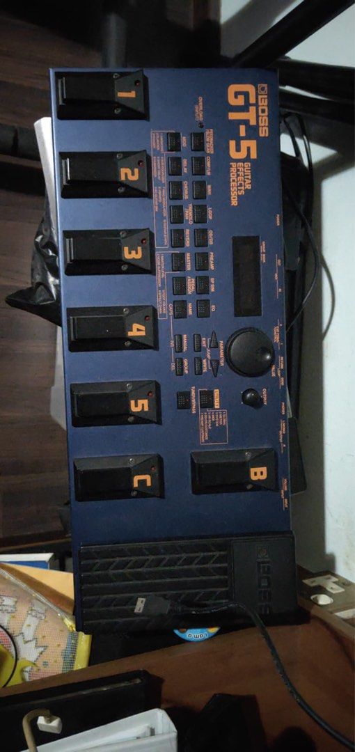 Boss GT5 Multi effect processor, Audio, Other Audio Equipment on Carousell