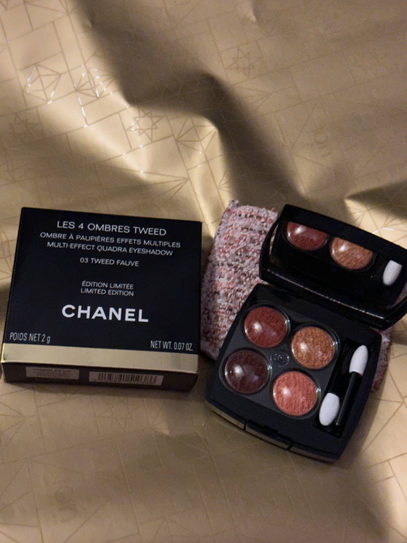 Chanel Tweed Cuivre (01) Tweed Eyeshadow Quad Review & Swatches