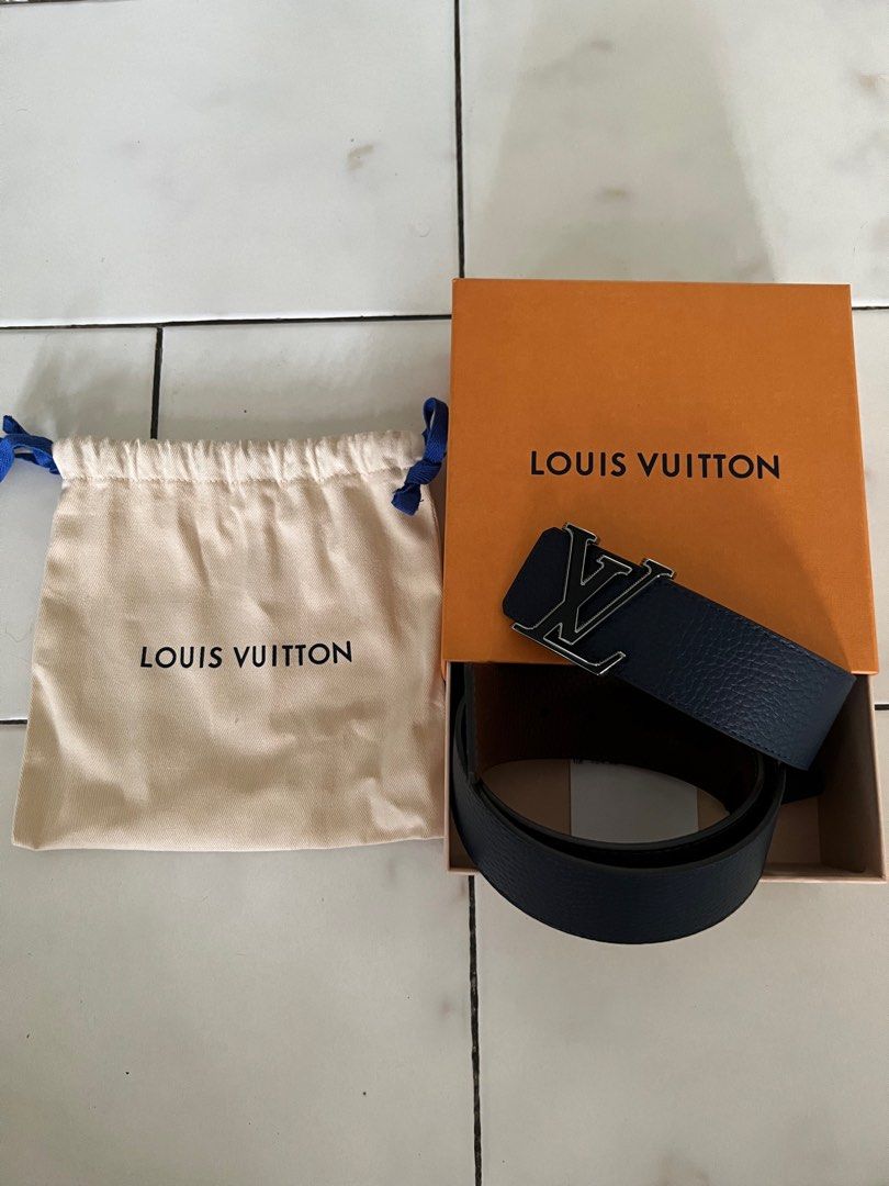 Louis Vuitton LV Trunk 35mm Reversible Belt Black Leather. Size 95 cm