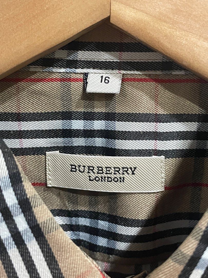 Burberry Plaid Longsleeves Size 16, Men's Fashion, Tops & Sets, Formal  Shirts on Carousell