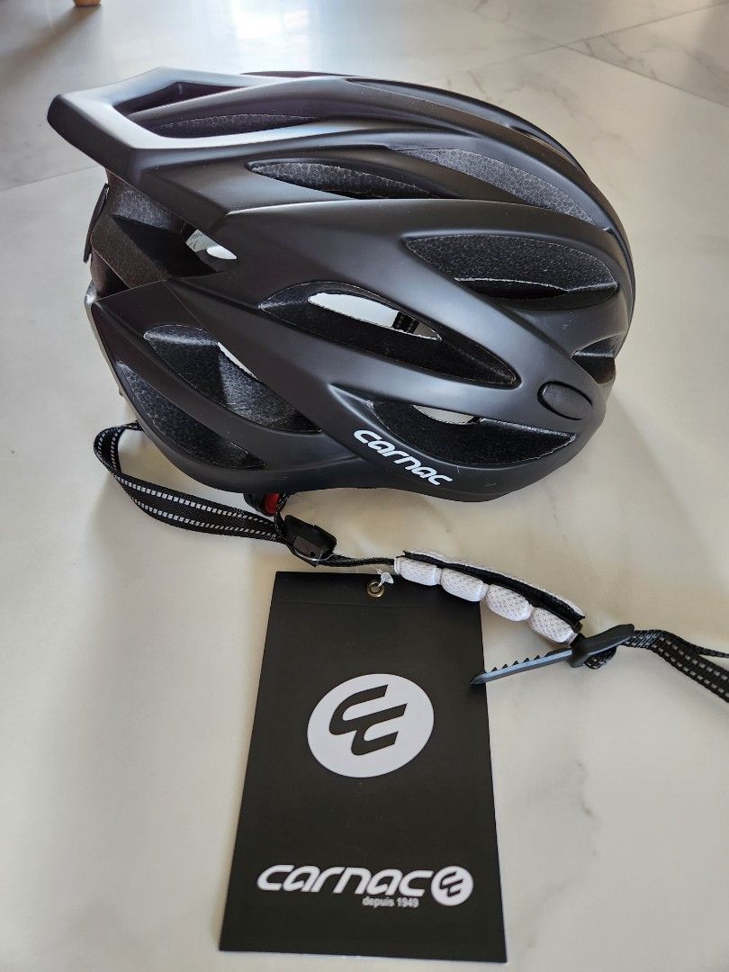 Carnac cycle clearance helmet