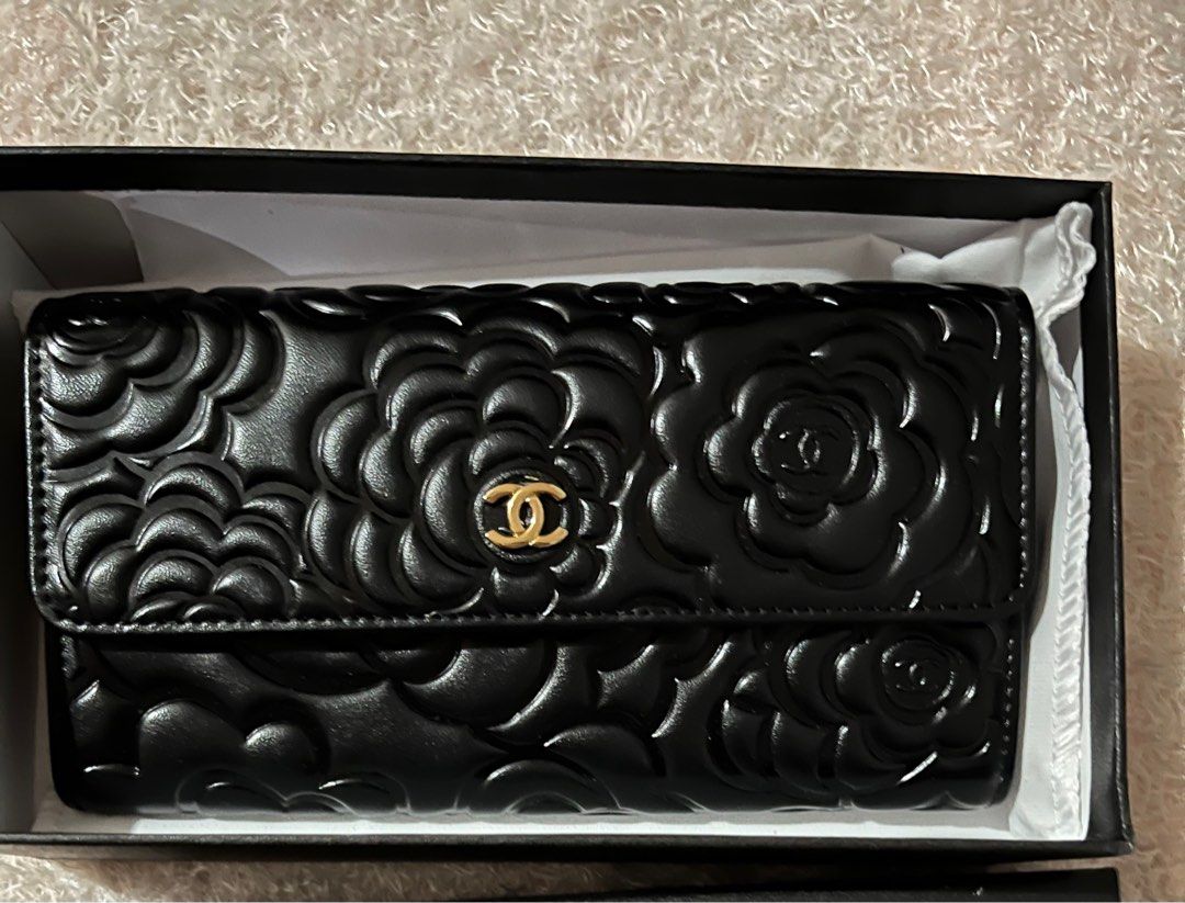 Chanel Camellia Wallet, Luxury, Bags & Wallets on Carousell