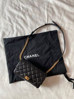 Chanel waist bag, 名牌, 手袋及銀包- Carousell