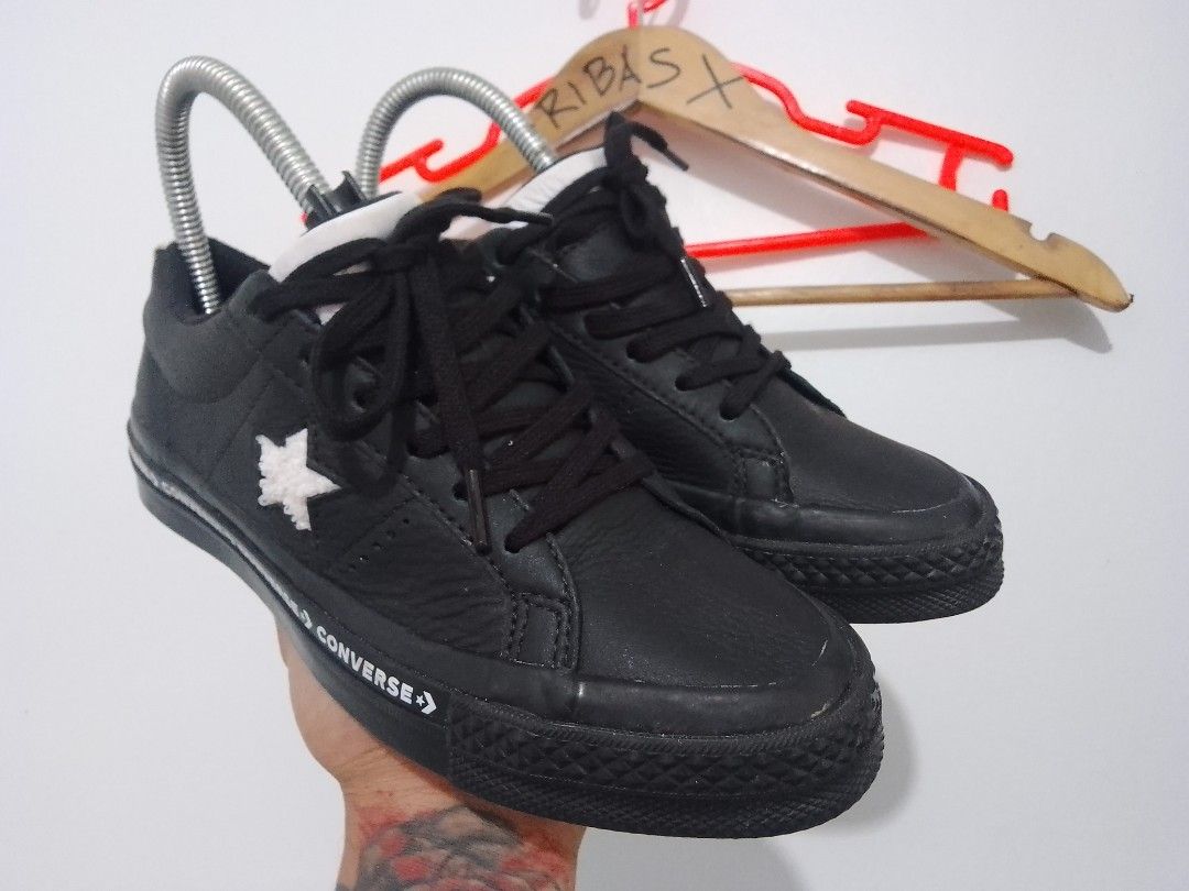 Converse one star, Women's Fashion, Footwear, Sneakers on Carousell