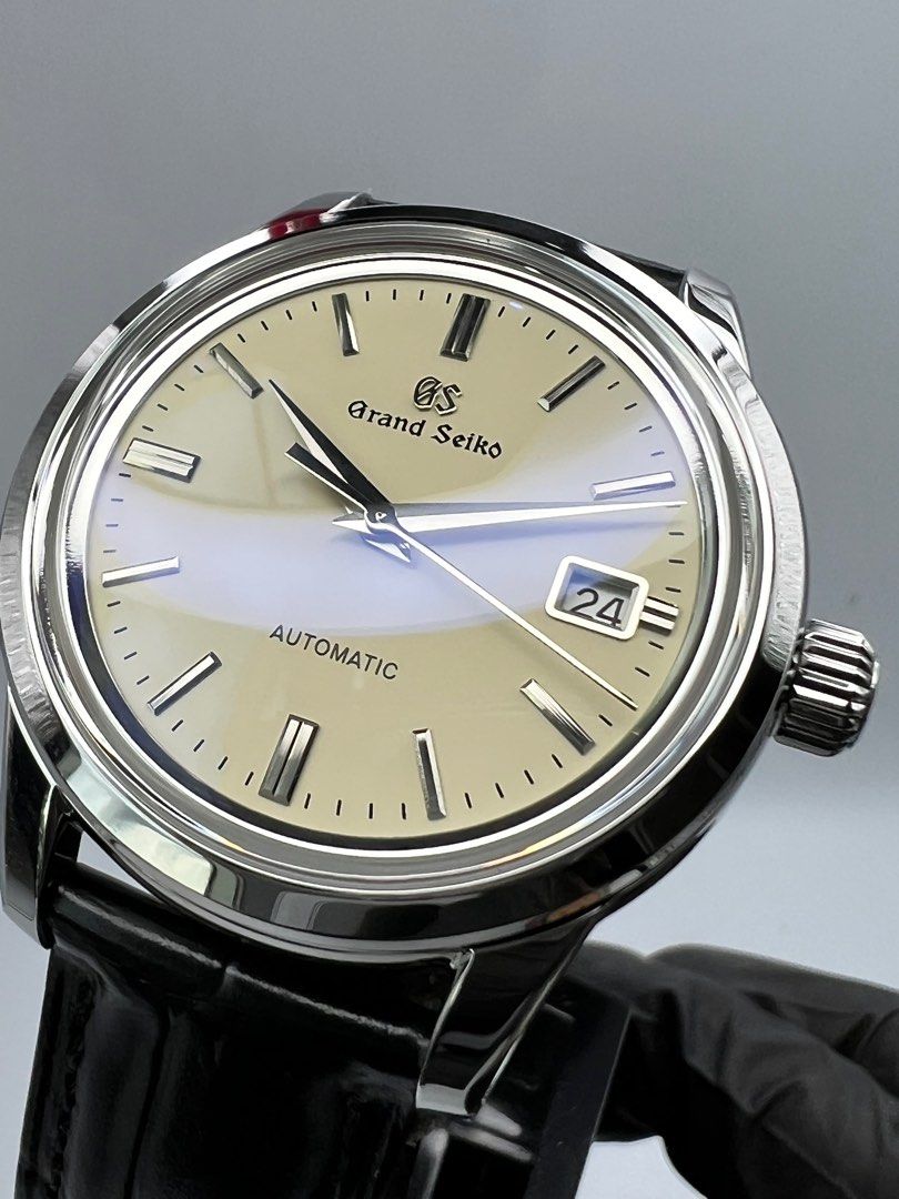 Custom Grand Seiko Mod SBGW GS off-white 39mm, Men's Fashion, Watches &  Accessories, Watches on Carousell