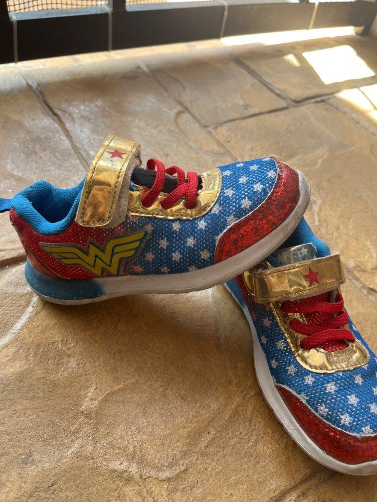 Dc superhero girls shoes sales