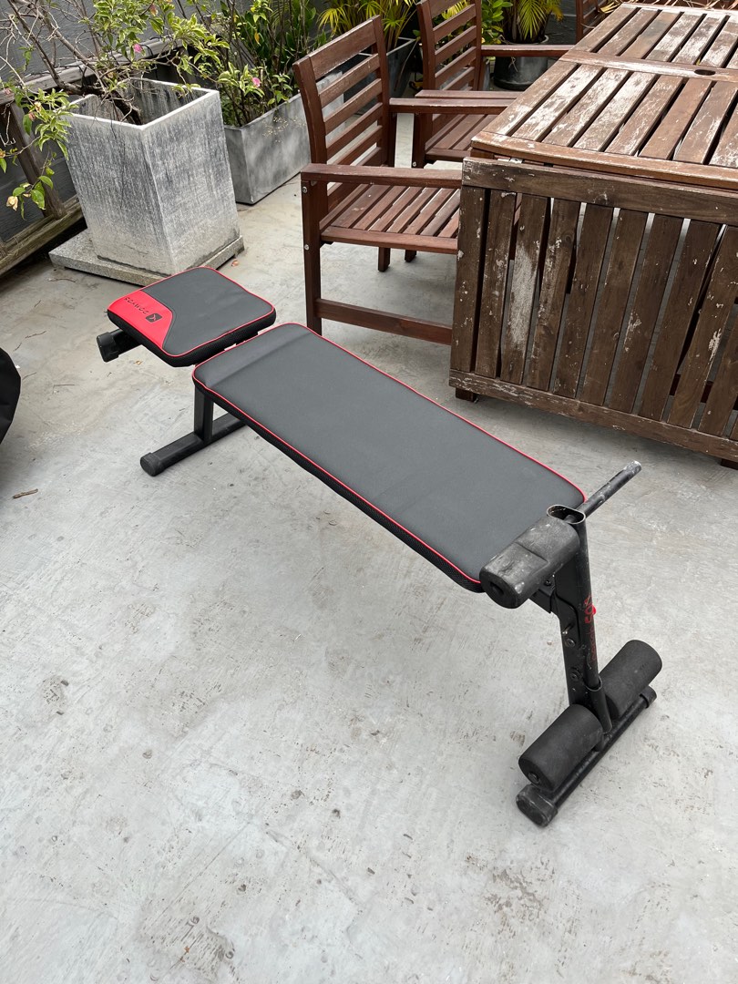 Decathlon Exercise Bench, 運動產品, 運動與健身, 運動與健身 舉重和啞鈴 Carousell