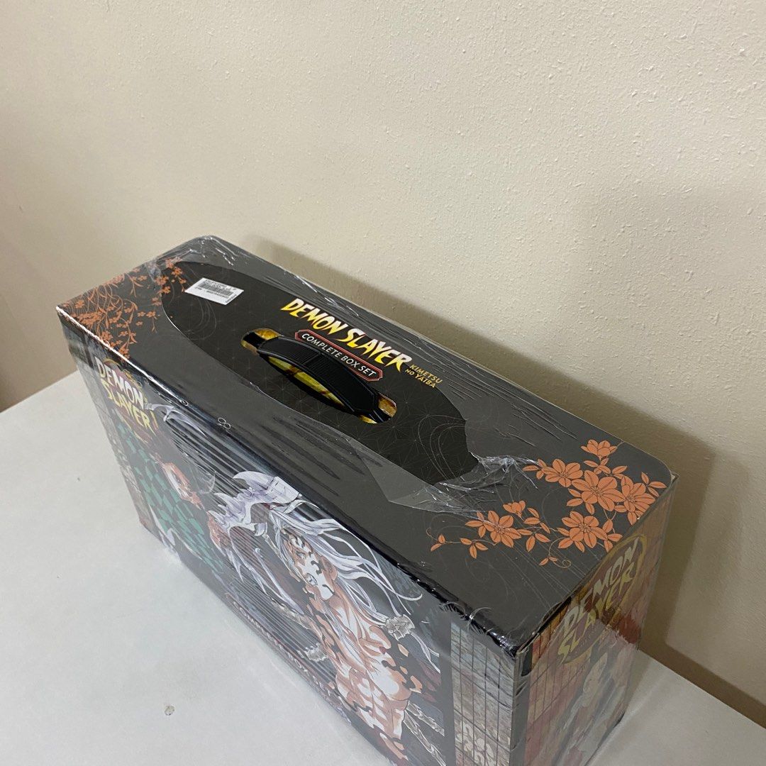Demon Slayer Complete Box Set (1 26), Hobbies & Toys, Books